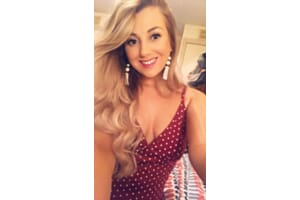 Mental health nurse with depression and failing eyesight from acne medication clears cystic acne with natural silver serum