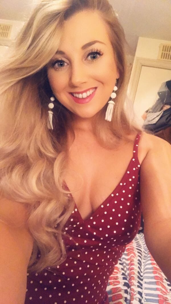 Mental health nurse with depression and failing eyesight from acne medication clears cystic acne with natural silver serum